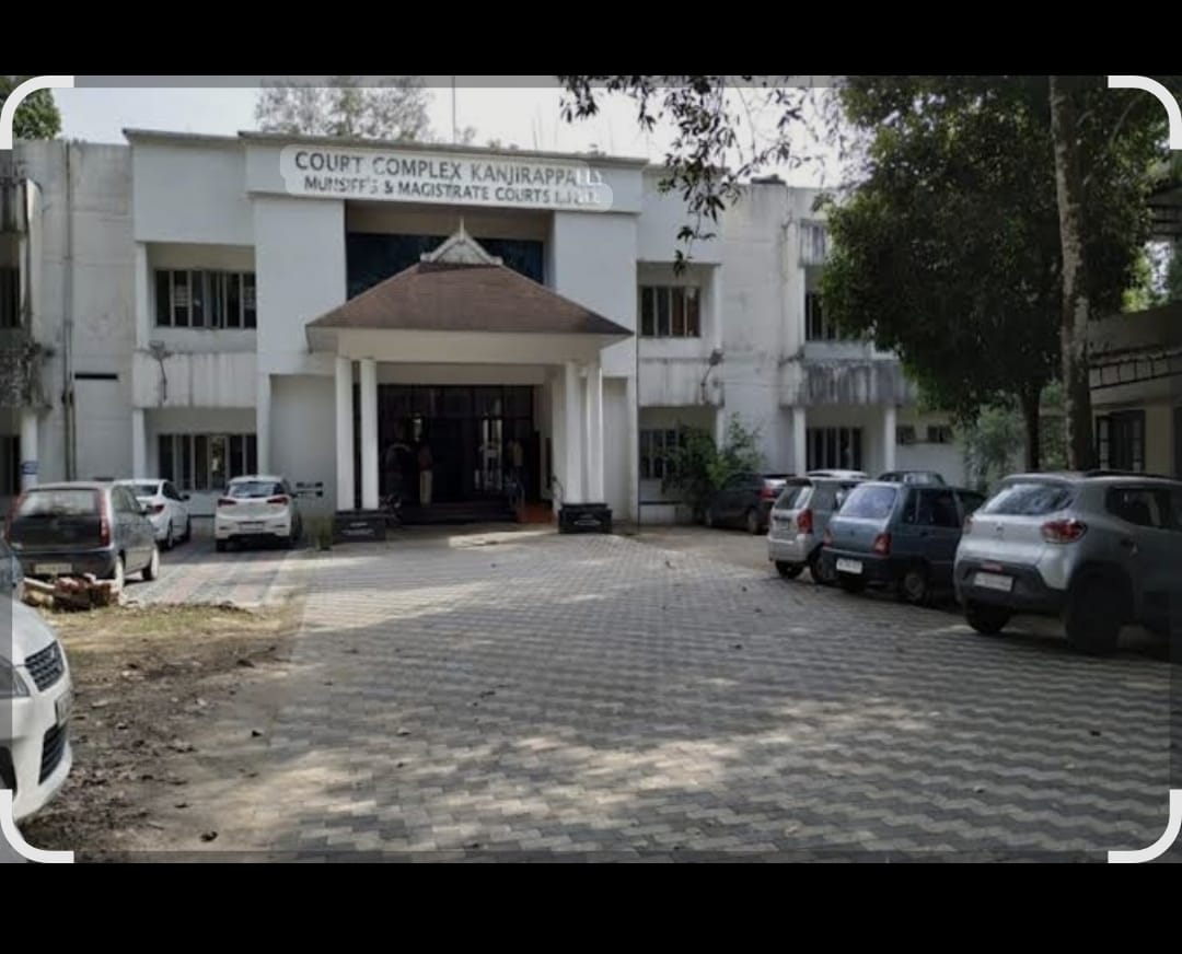 Thazhathedathu Nalukettu courtyard